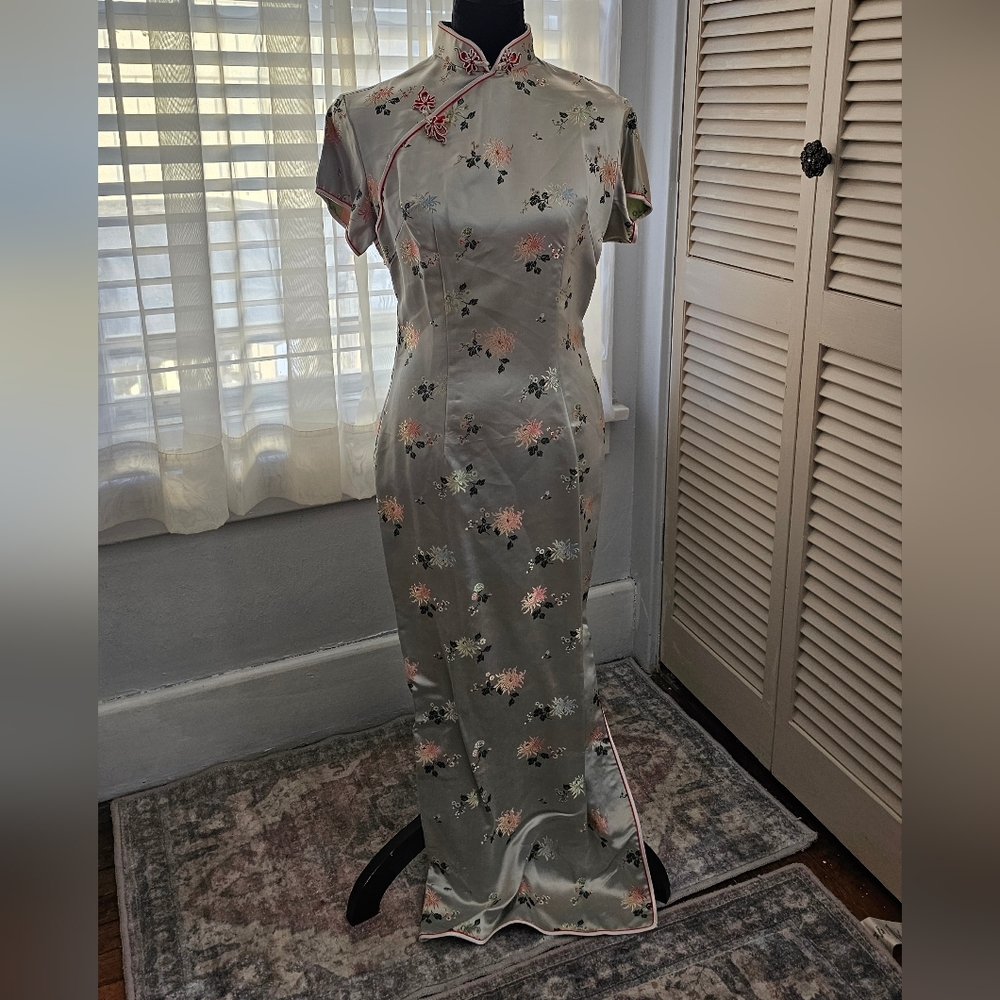 Traditional Chinese Qipao Hand-made Satin Full Length Vintage Dress size 36